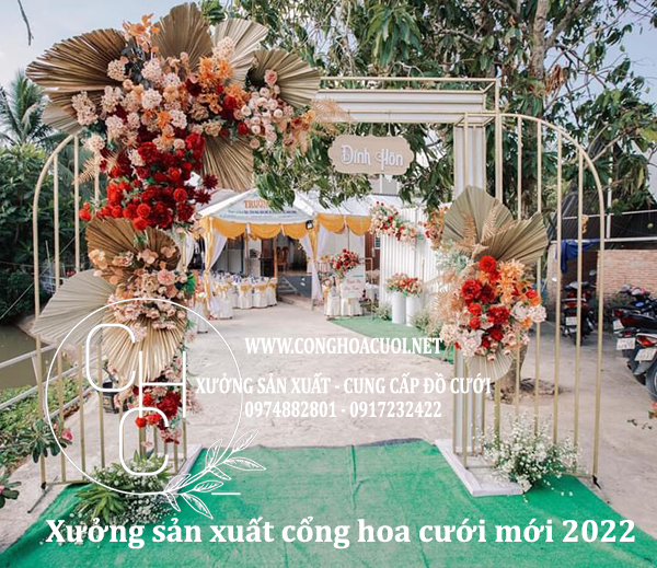 XƯỞNG SẢN XUẤT CỔNG HOA CƯỚI GIÁ RẺ SÀI GÒN