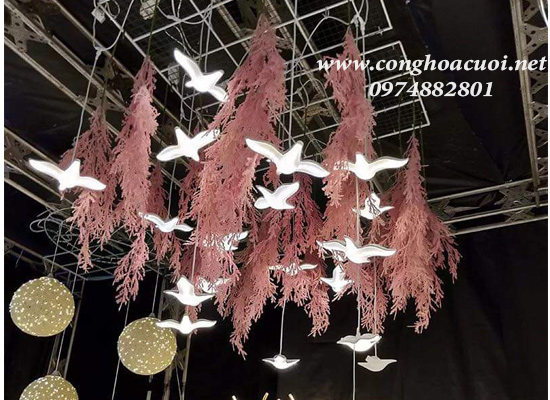 Đèn chim bay trang trí rạp cưới - Cổng hoa cưới