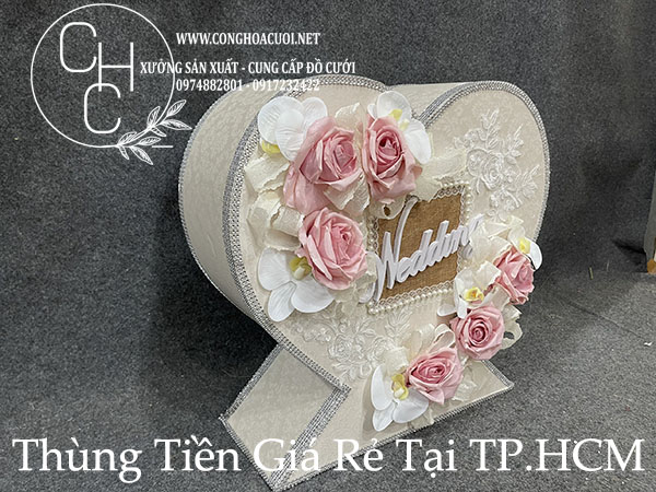 NƠI BÁN THÙNG TIỀN CƯỚI BÁNH KEM TPHCM